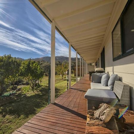 East Jindabyne- Cavallino 4 Bedroom Home Luaran gambar